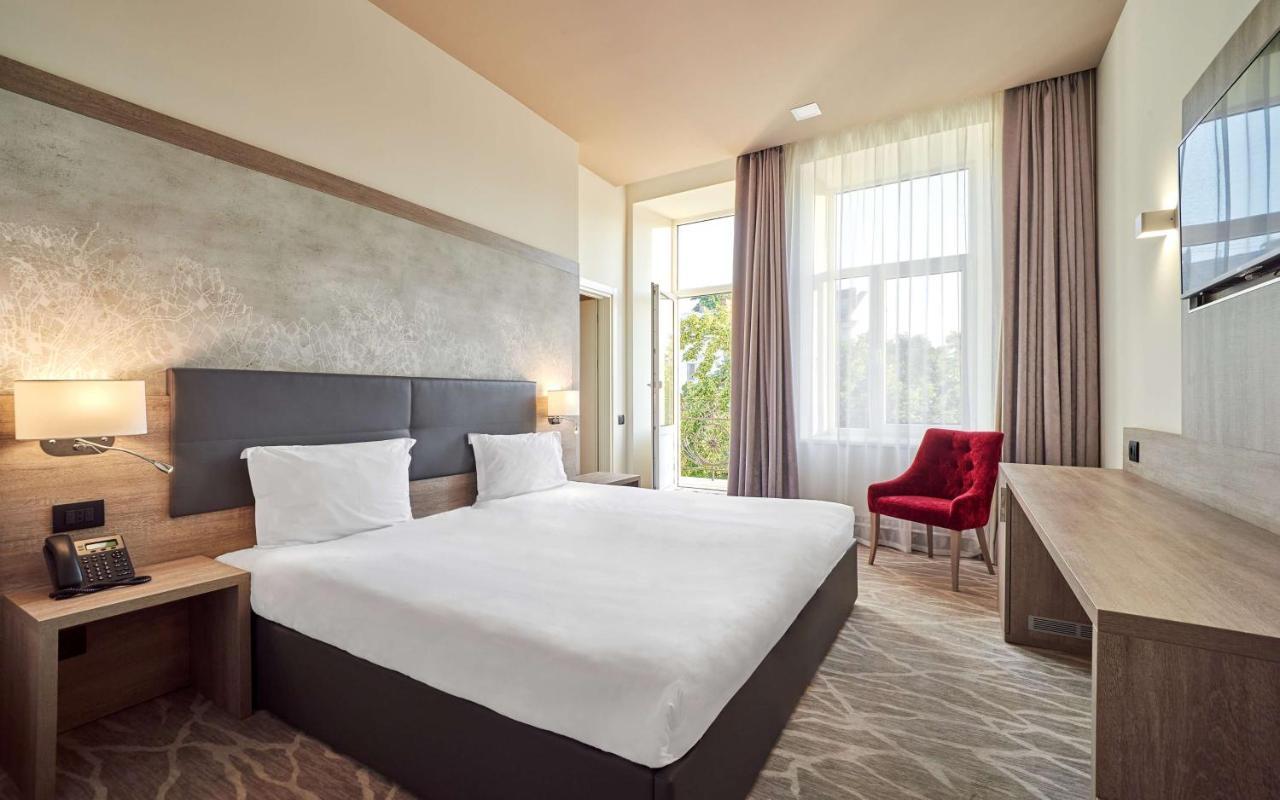 Radisson Hotel City Centre 敖德萨 外观 照片