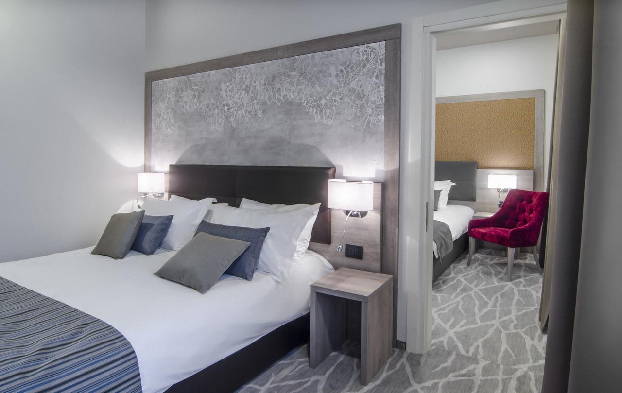 Radisson Hotel City Centre 敖德萨 外观 照片